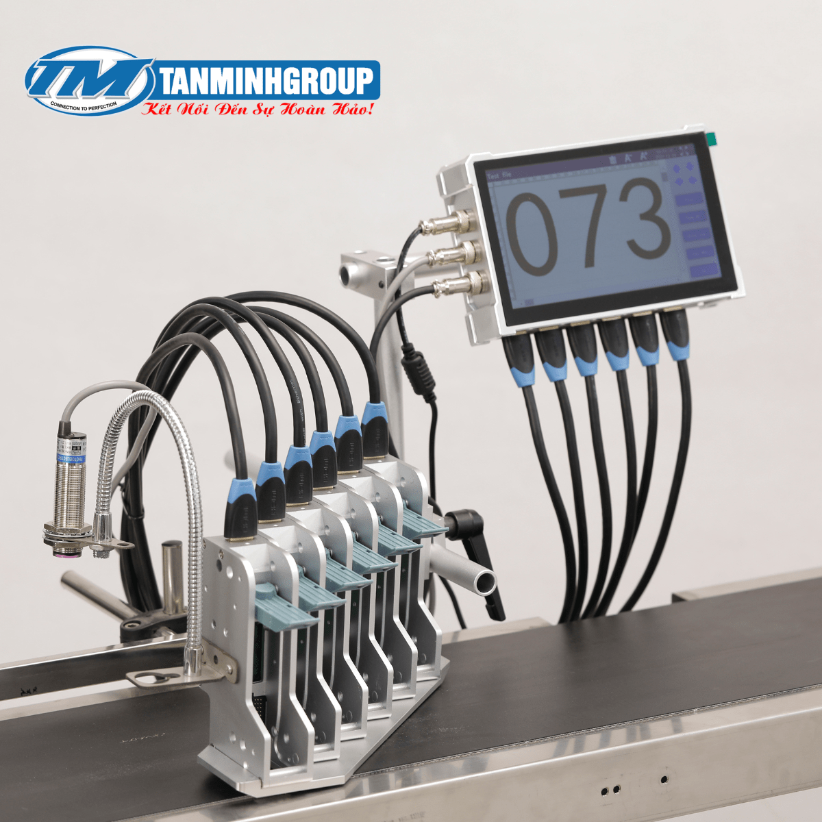 CokhiTanMinh-may-in-phun-bang-tai-D21A6-02